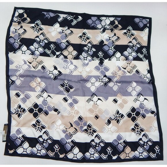 BCBGMaxazria Black White Geometric Design Silk Print Scarf Machine Edge 24 Inch - Picture 4 of 5